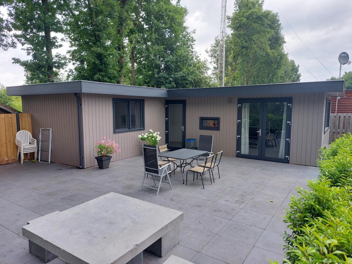 Chalet Moderna Putten Eksteriør billede