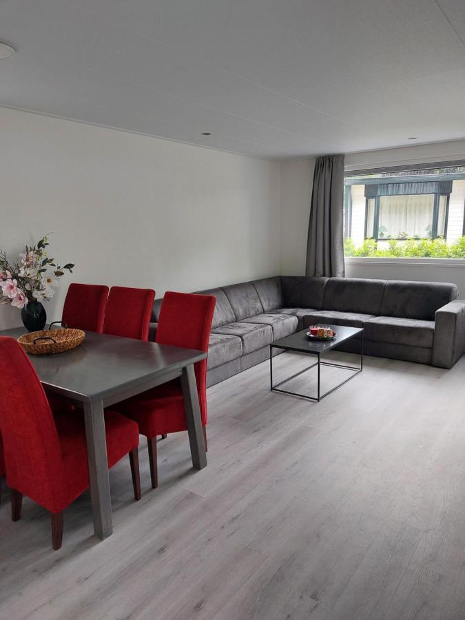 Chalet Moderna Putten Eksteriør billede